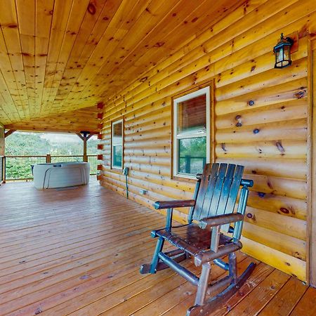 Great Smoky Hideout Villa Gatlinburg Exterior photo